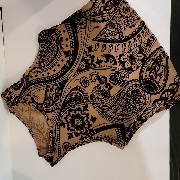 Floral Print Tank Top - Picture 3 of 6